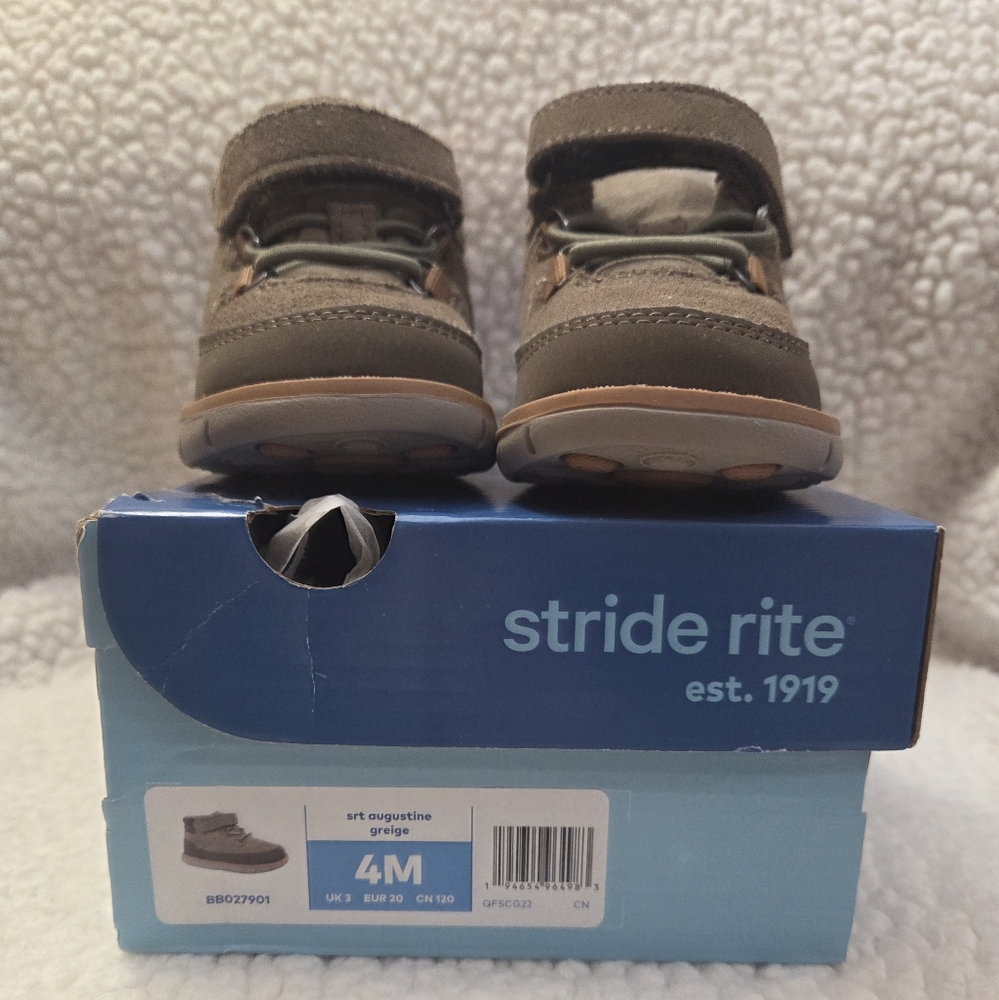 Stride Rite Augustine Boots Size 4M